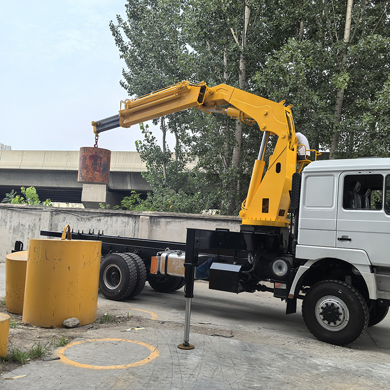 Folding Boom Truck Crane Installation Cases